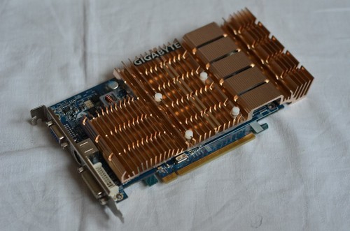 Gigabyte rx155256d ati - gigabyte, gv-rx155256d-rh